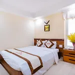 Paradise Hotel