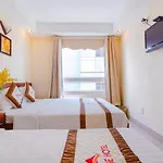 Paradise Hotel