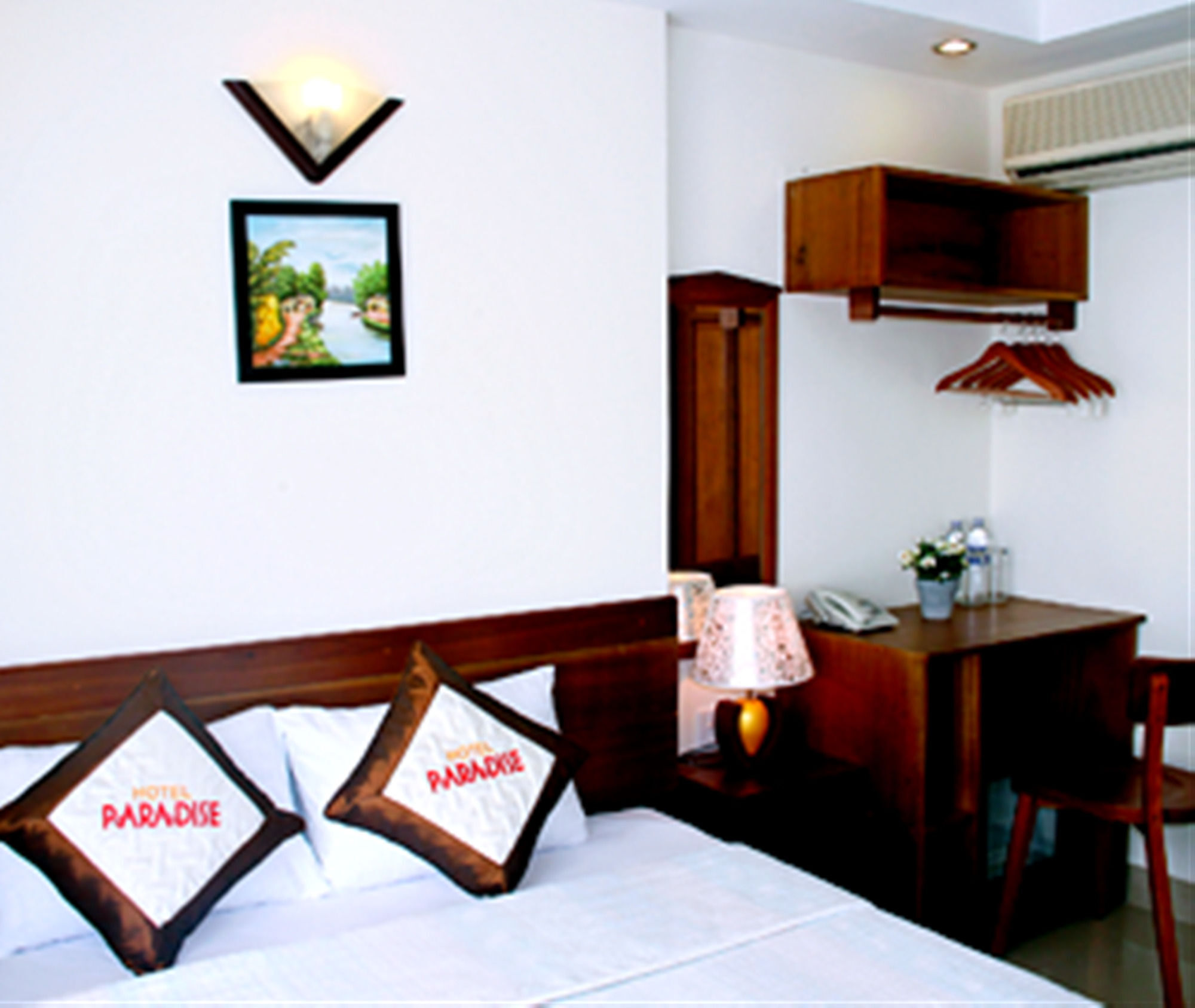 Paradise 3*